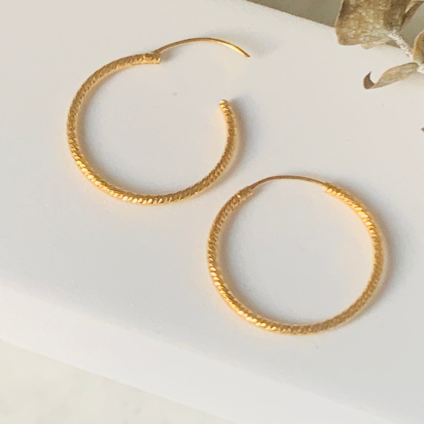 22ct Gold Hoop Pair | 23mm