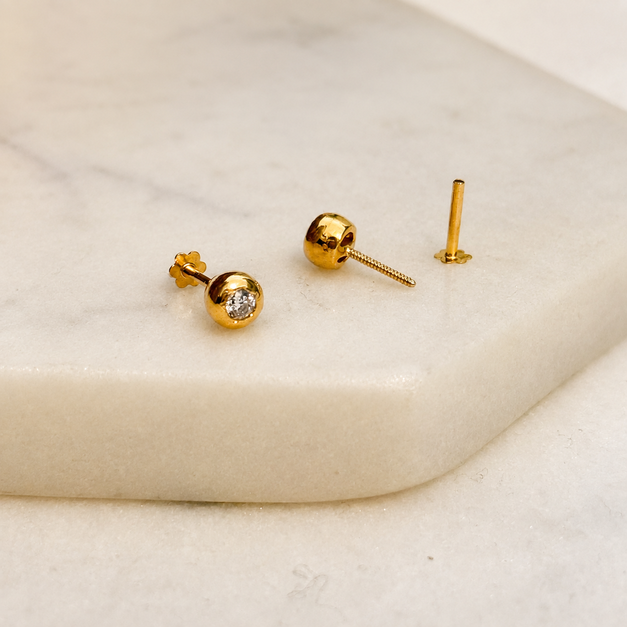 Autumnal | Halo, 18ct gold stud