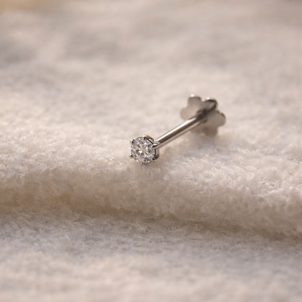 18ct White Gold Stud with cz| 2mm