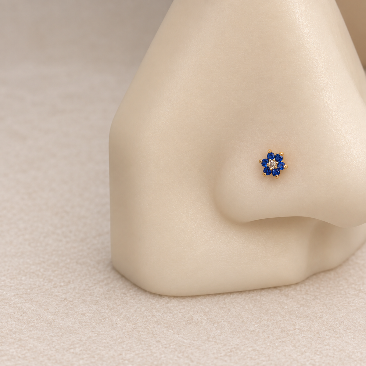 Classic 18ct gold Colourful Daisy | 4mm