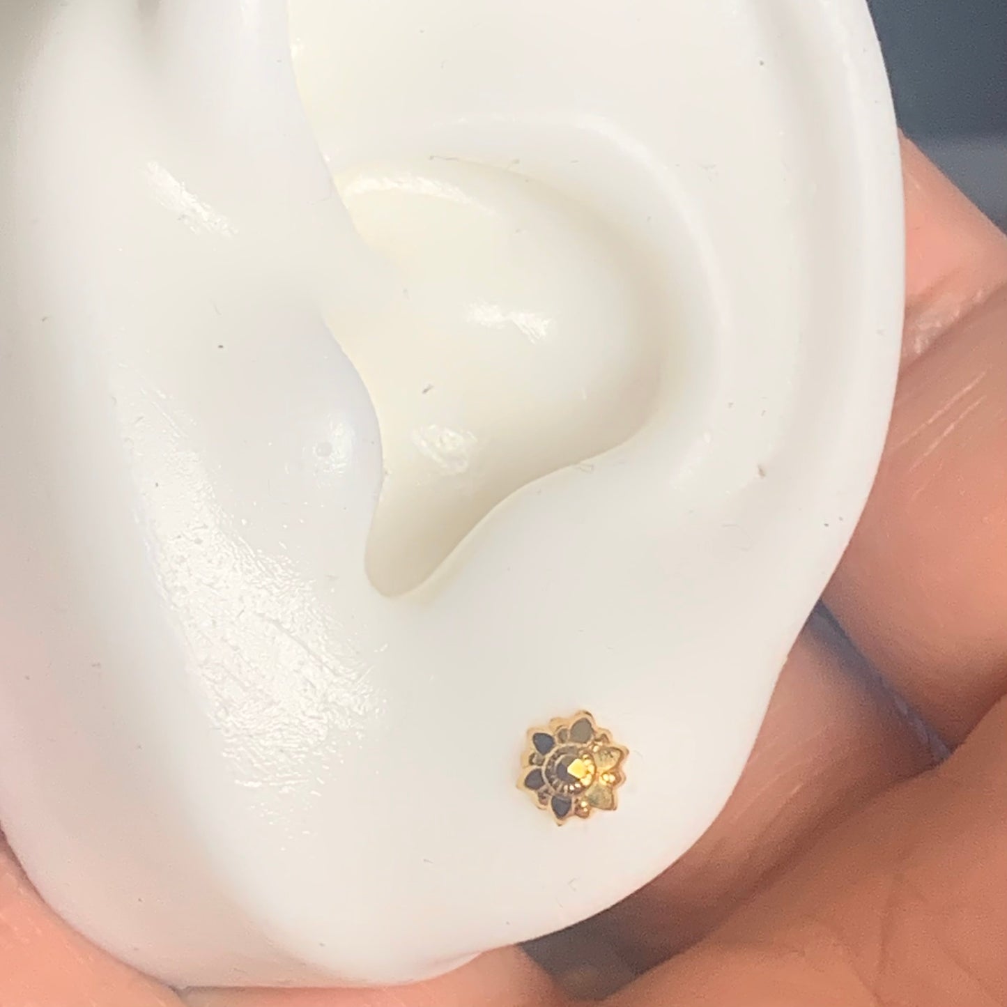 18ct Gold Flower Stud Pair | 5mm