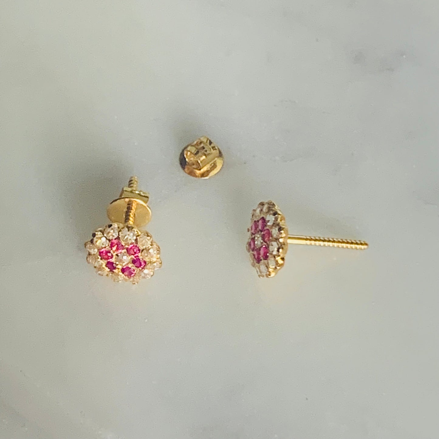 18ct Gold Cluster Stud Pair | 6mm