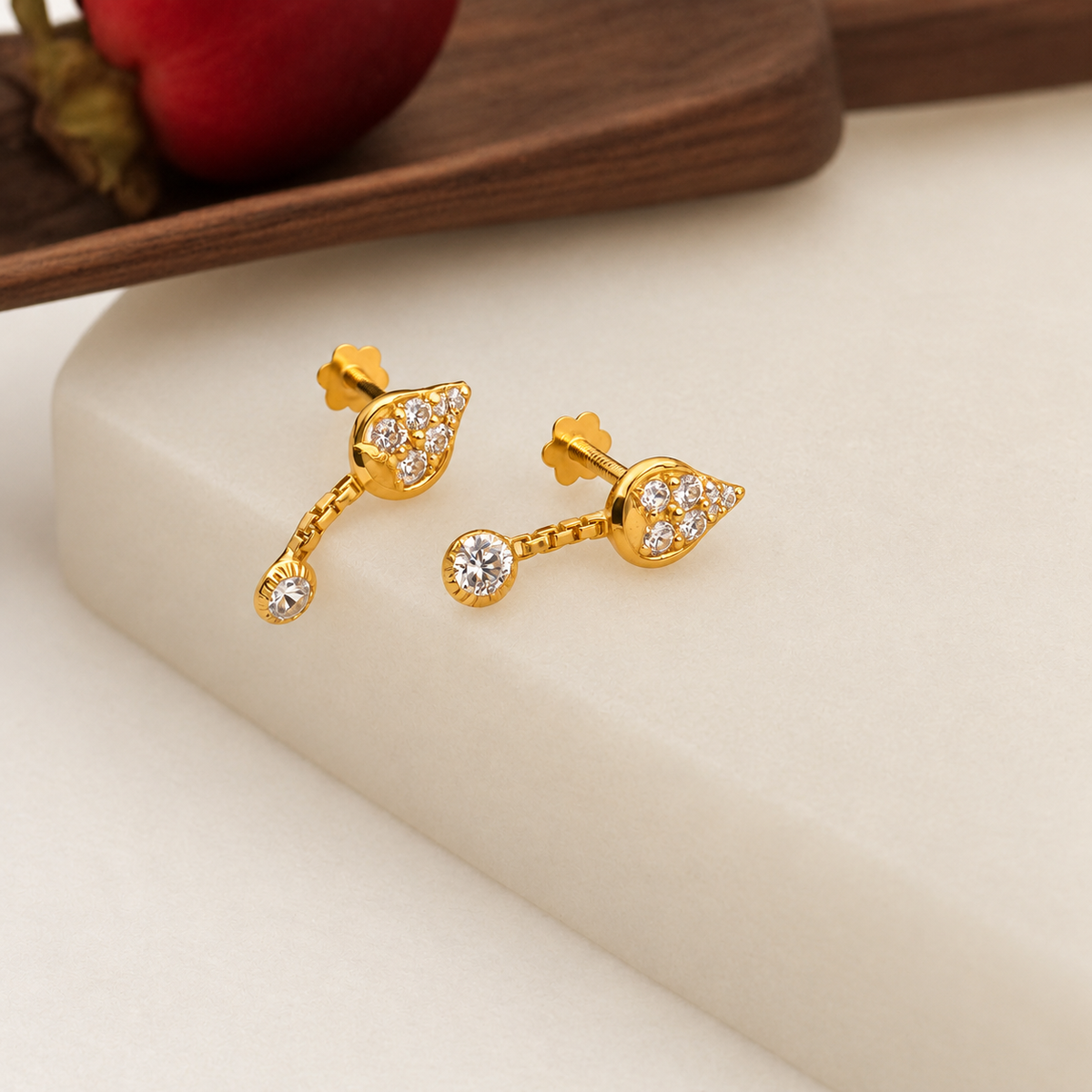 Blue | 18ct gold pe’tite drop stud