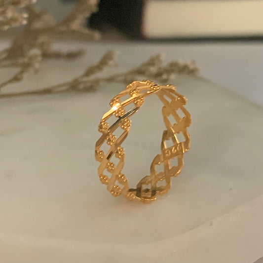 22ct Gold Band Ring | size i (xs)