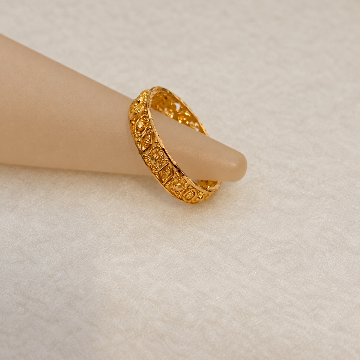 Damascus | 22ct Gold Ring (size M)