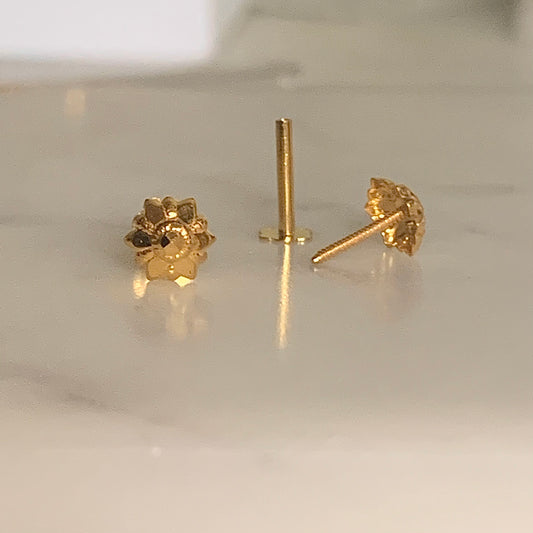 18ct Gold Flower Stud Pair | 5mm