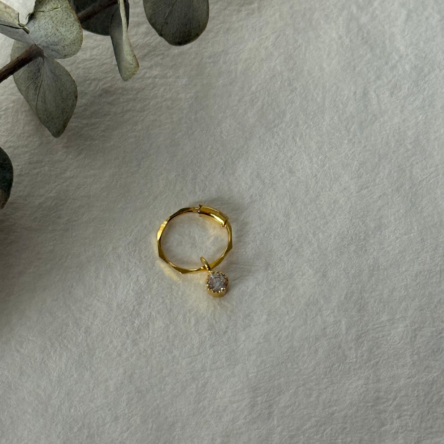 18ct gold hoop | 6mm (dangly cz)
