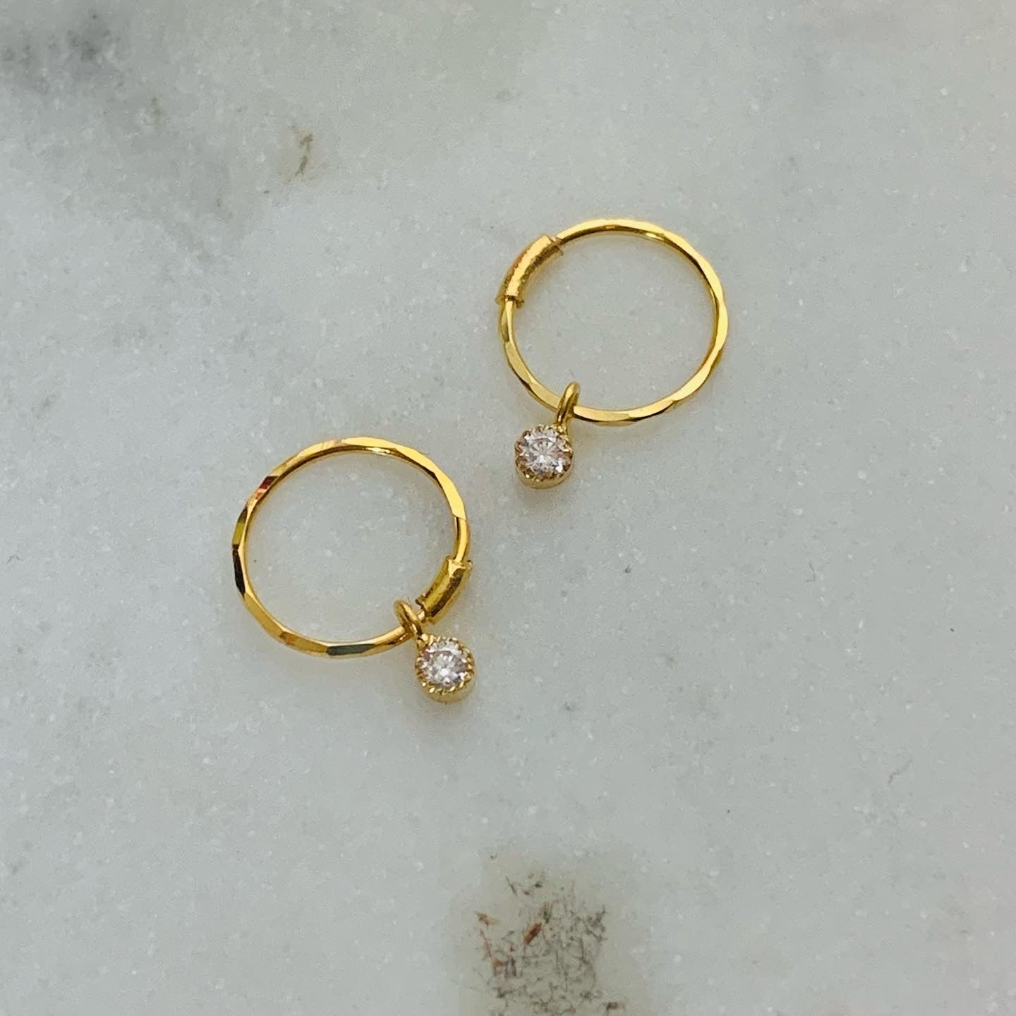 18ct Gold Hoop, Dangly CZ removable stone