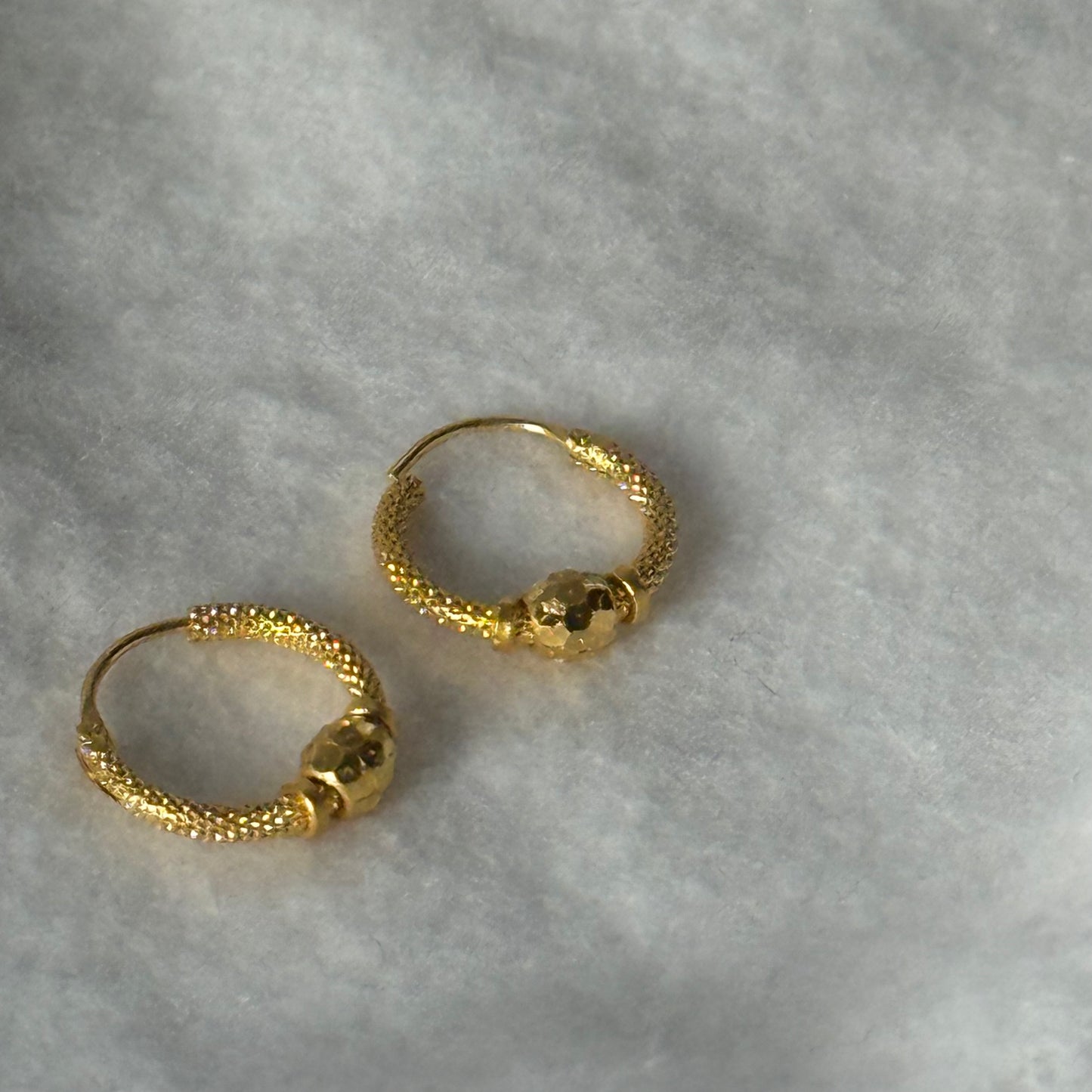 22ct gold hoop pair | 10mm