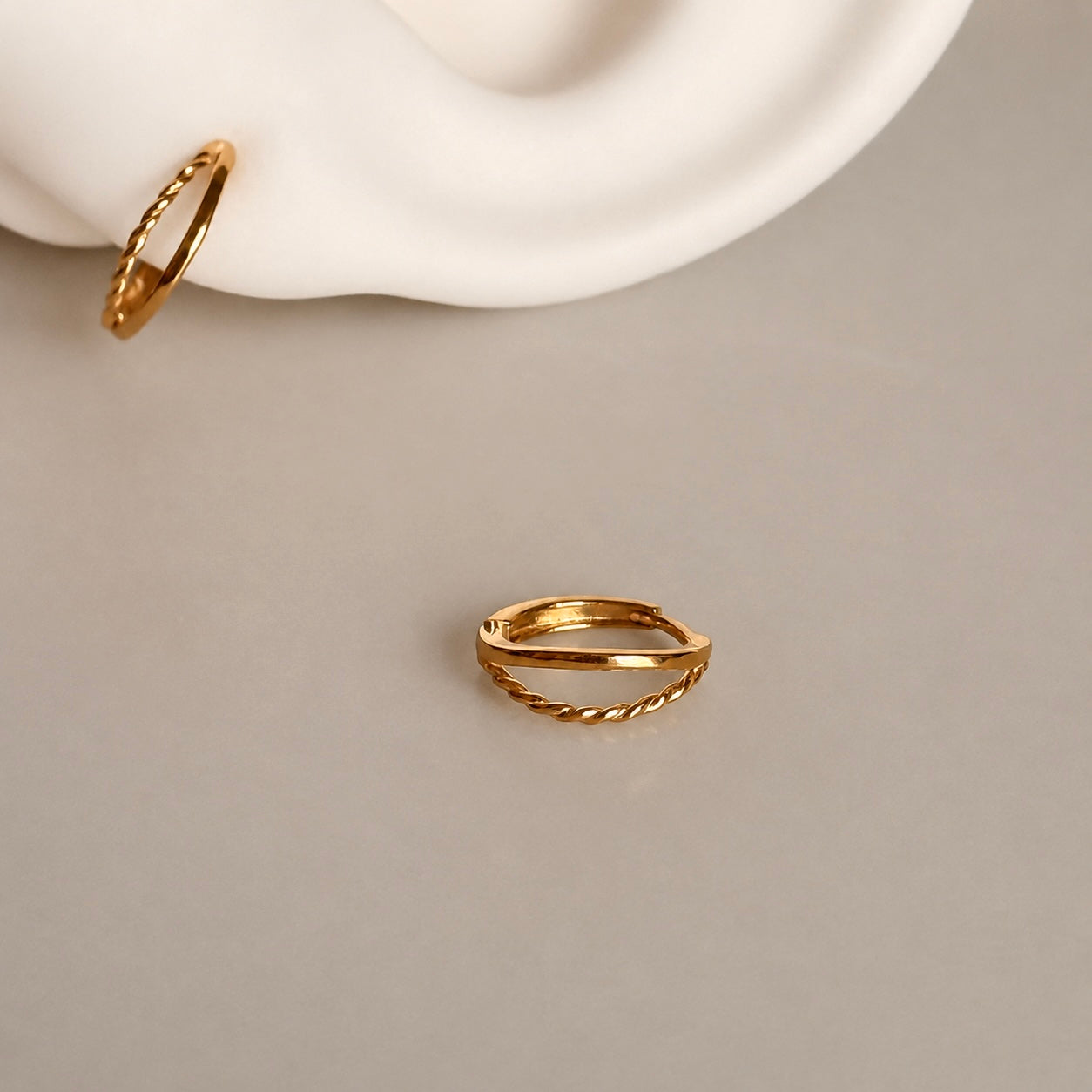 Signature | Classic 9mm double band Hoops in 18ct Gold