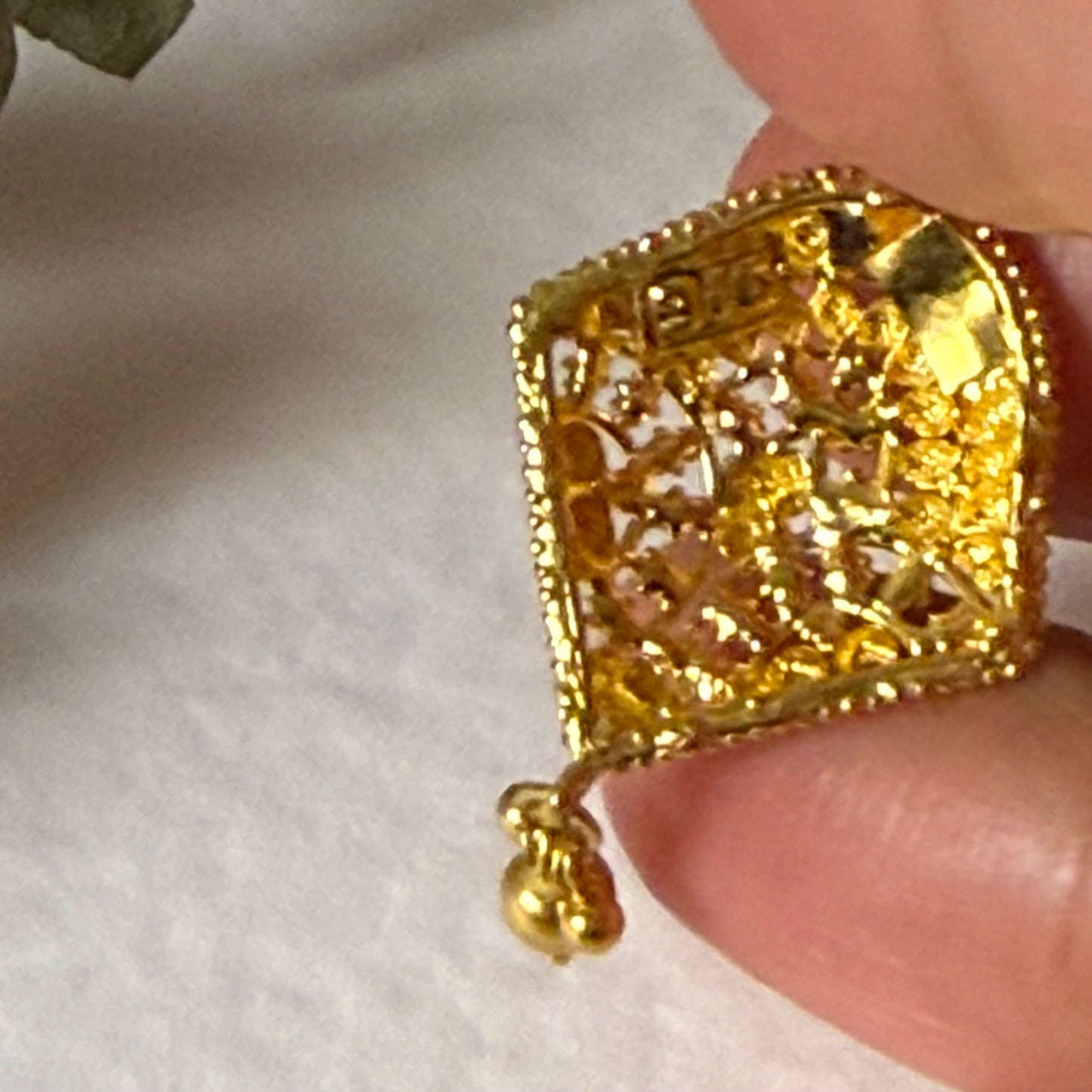 22ct gold bespoke pendant
