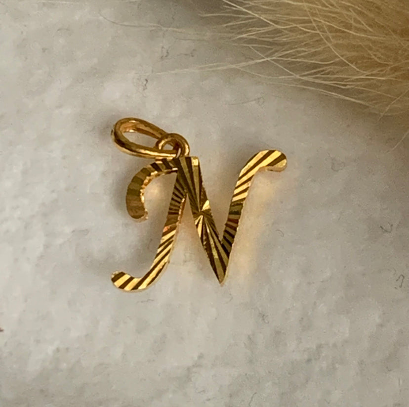 22ct Gold N Pendant