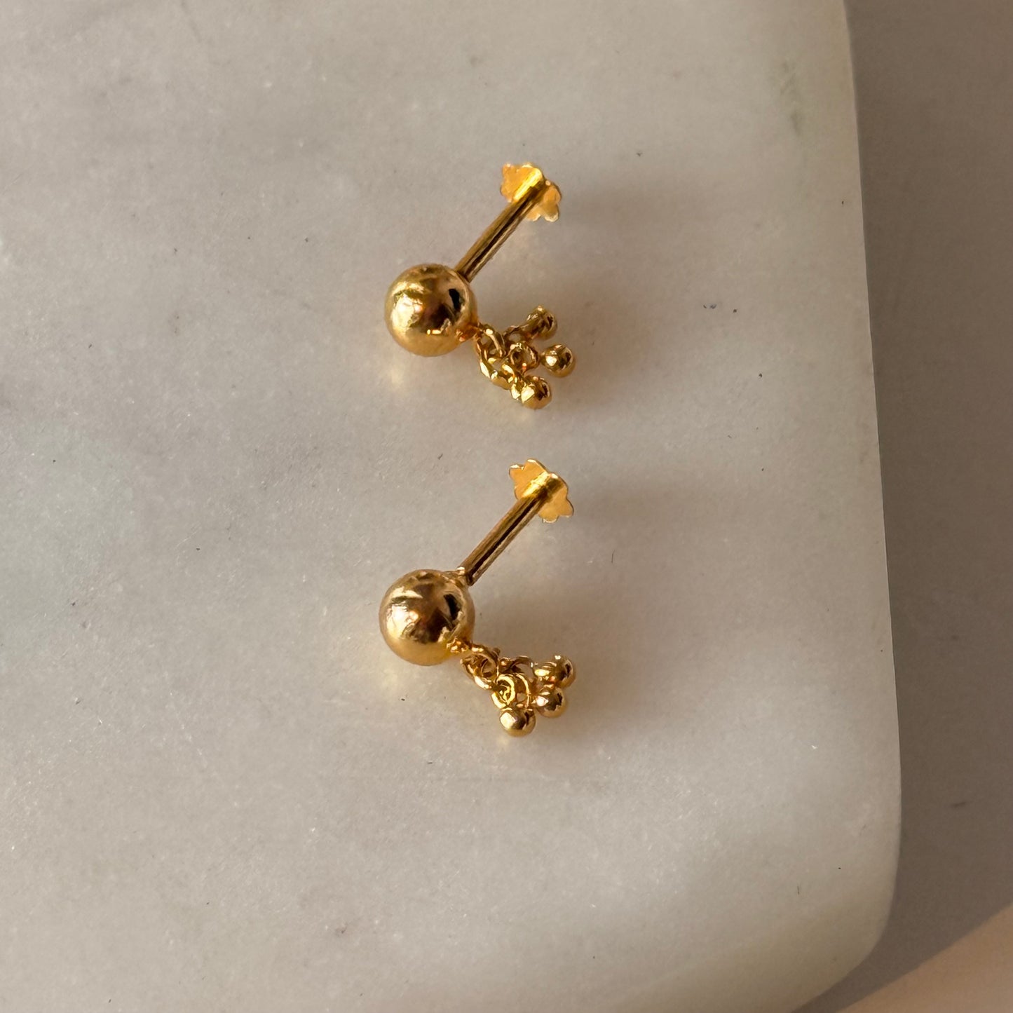 Minimal Droplet | 18ct gold stud