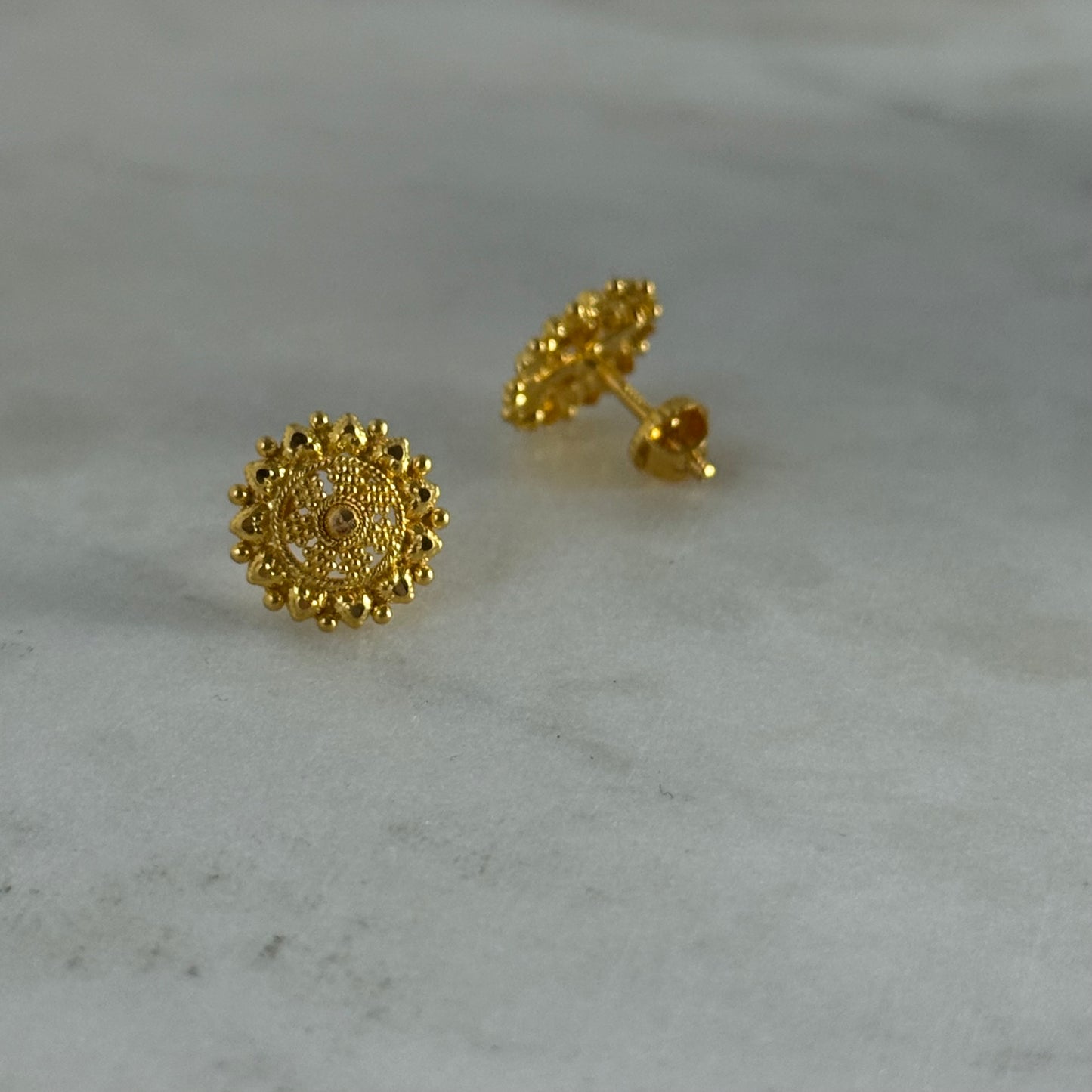 22ct Gold Stud Pair | 11mm