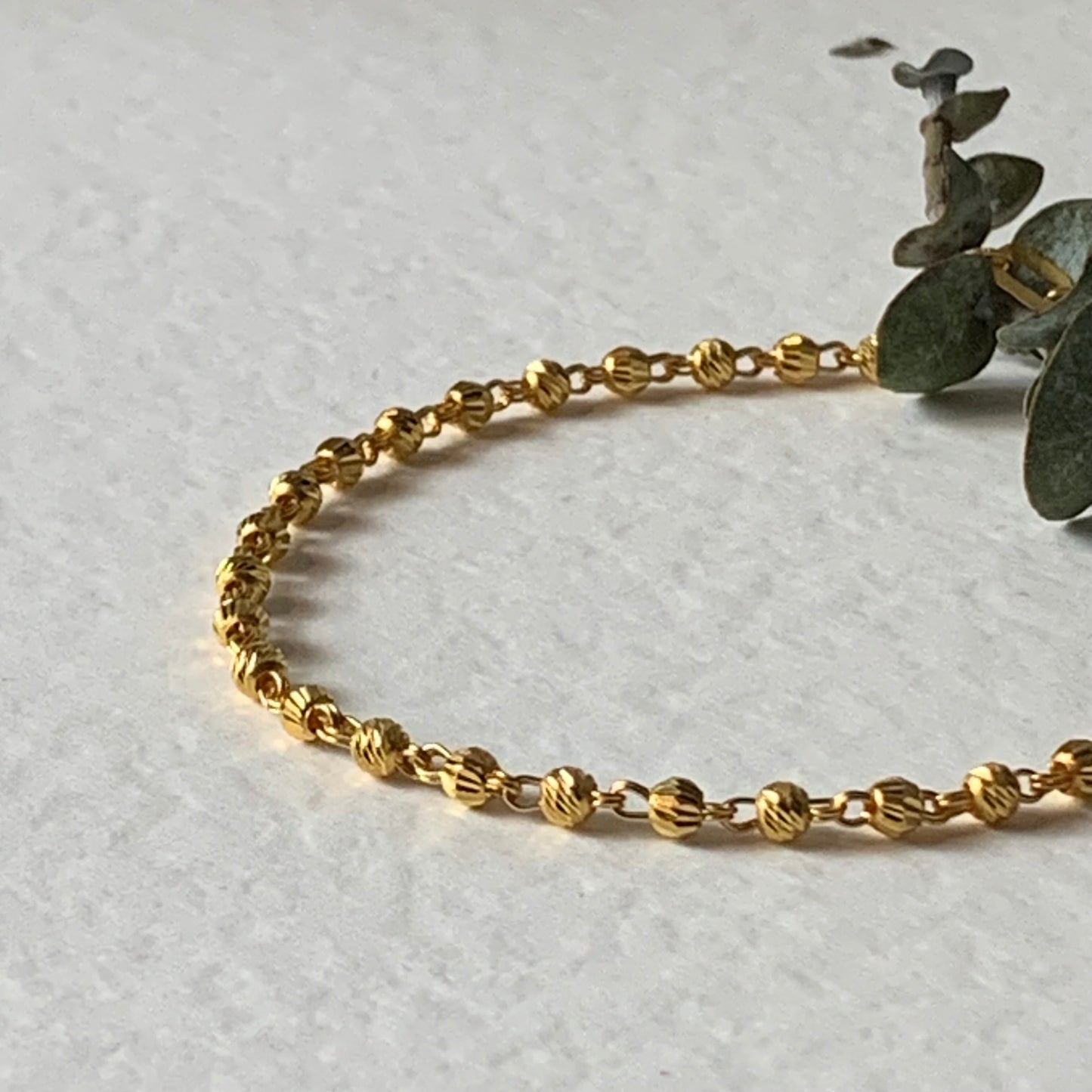 22ct gold beaded bracelet | s/m