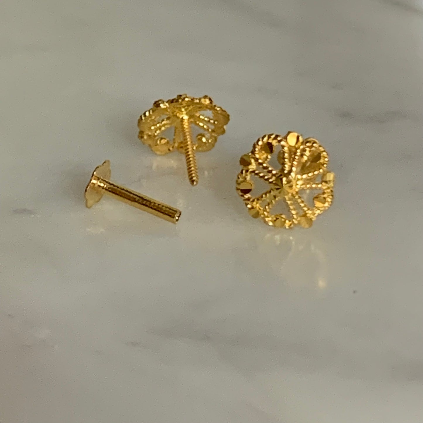 18ct Gold Stud Pair | 7mm