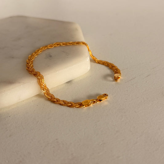 Classic Braid | 22ct gold bracelet