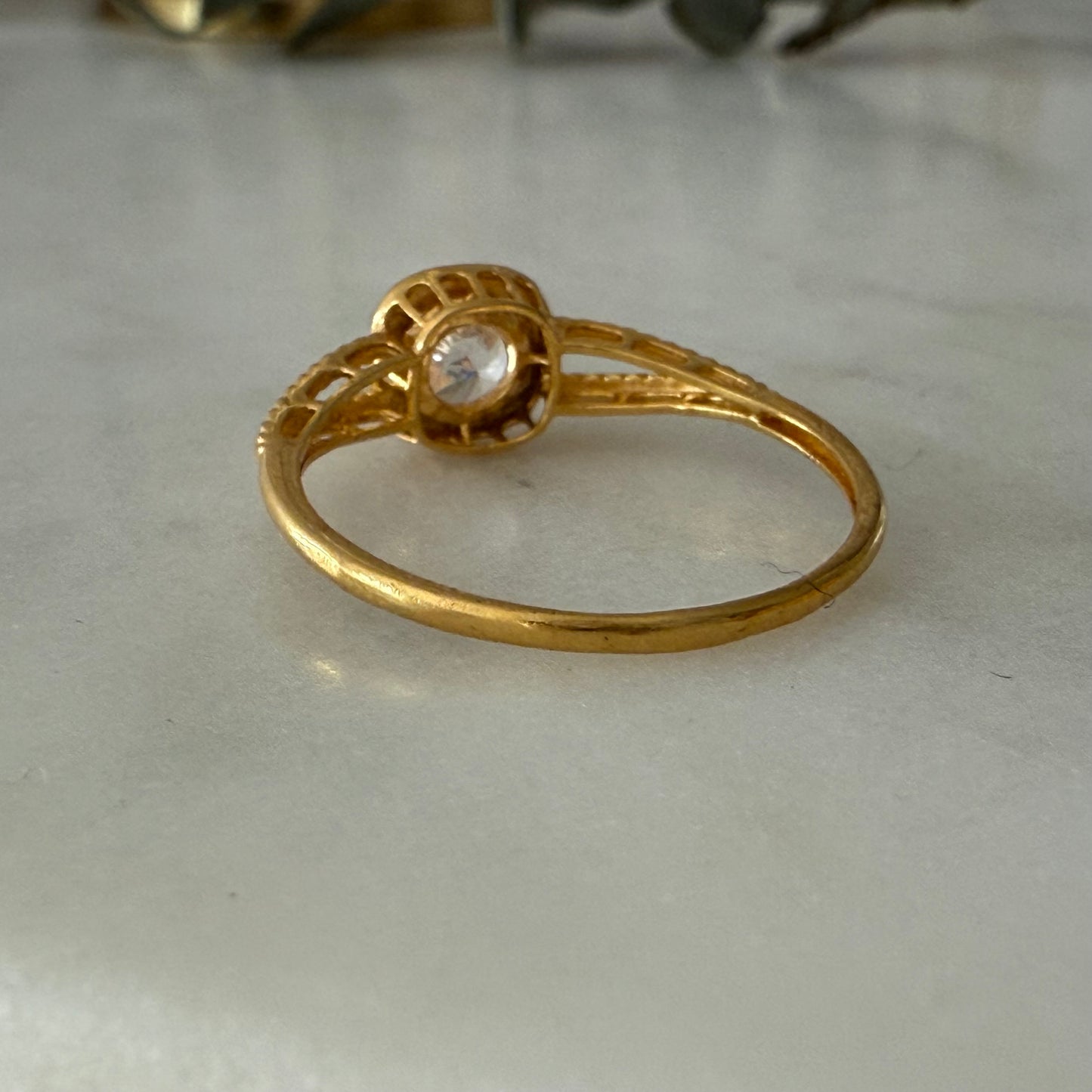 22ct gold ring | M