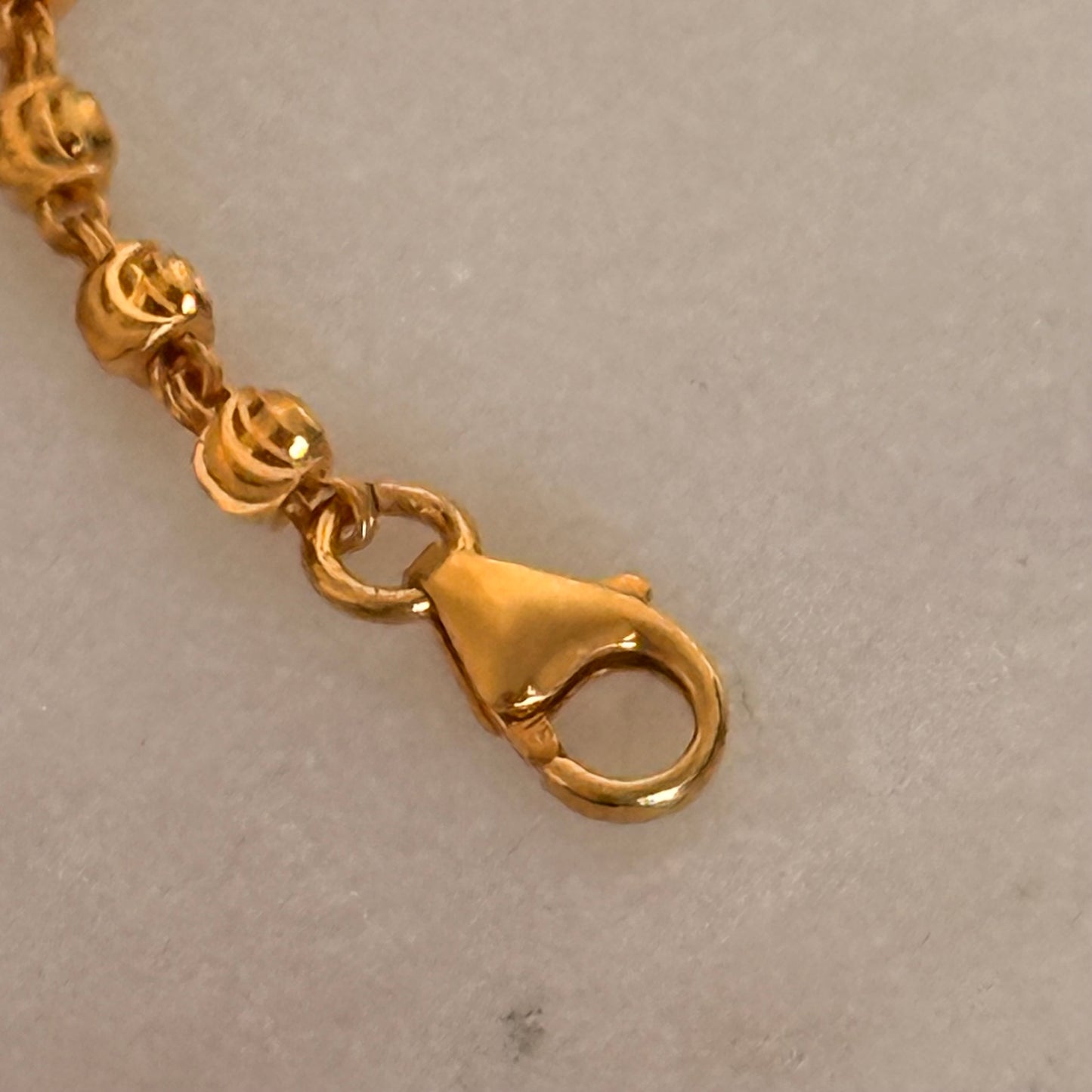 Rumaisah | 22ct gold beaded bracelet