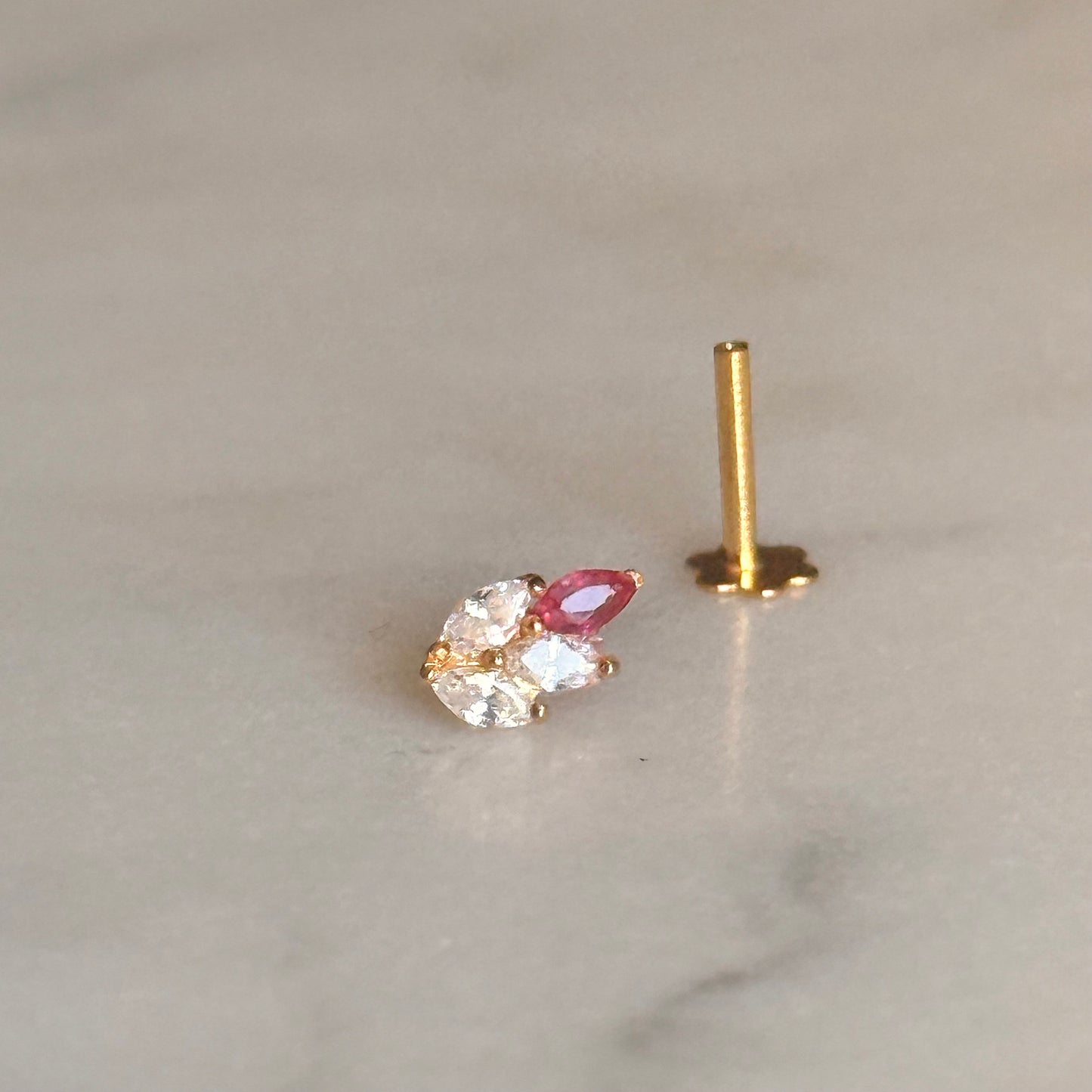 Prim, 18ct Gold Stud | small