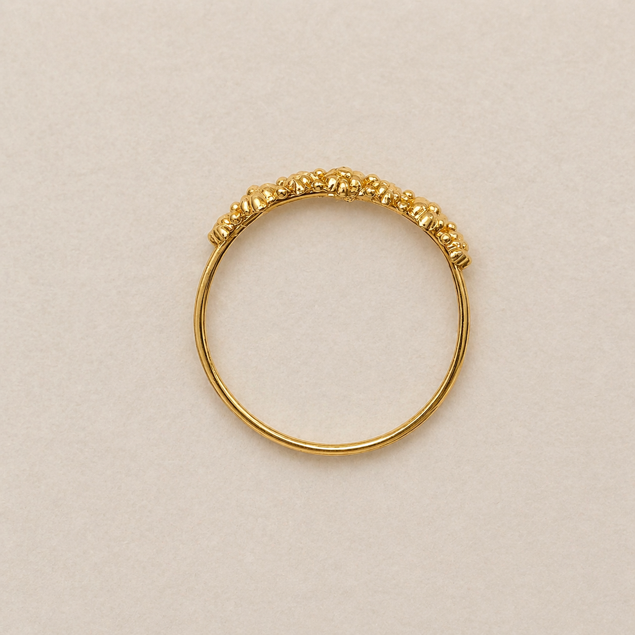 Puglia, 22ct Minimalist Ring | J
