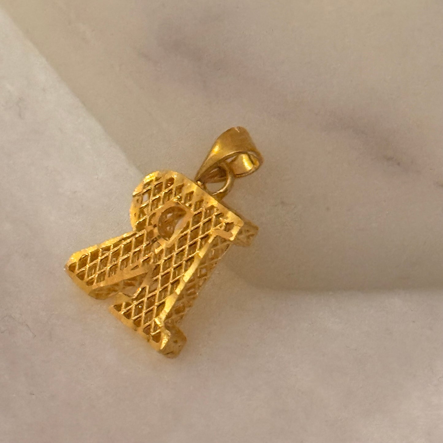 Initial R | 22ct Gold