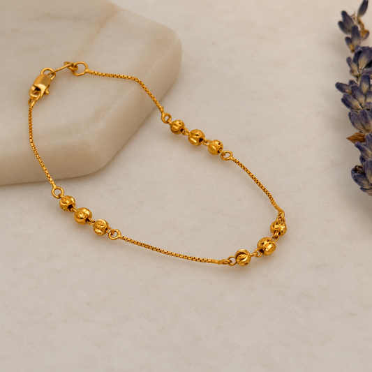 Nur | 22ct beaded bracelet (6.1 inches)