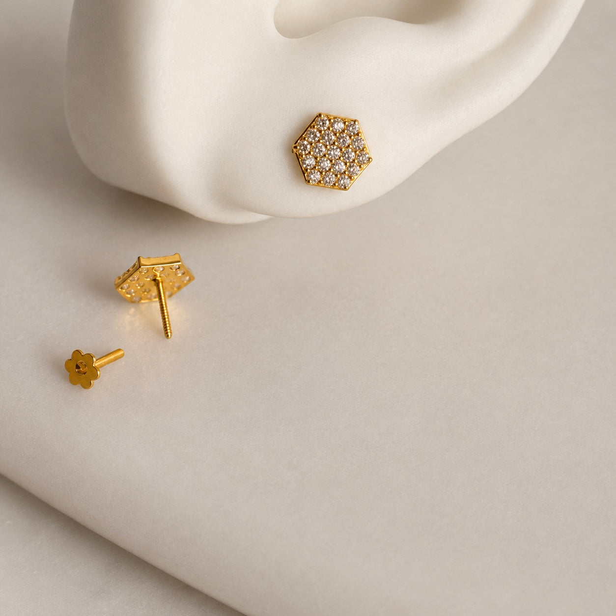 Jordan | 18 carat gold c/z cluster stud | 7mm
