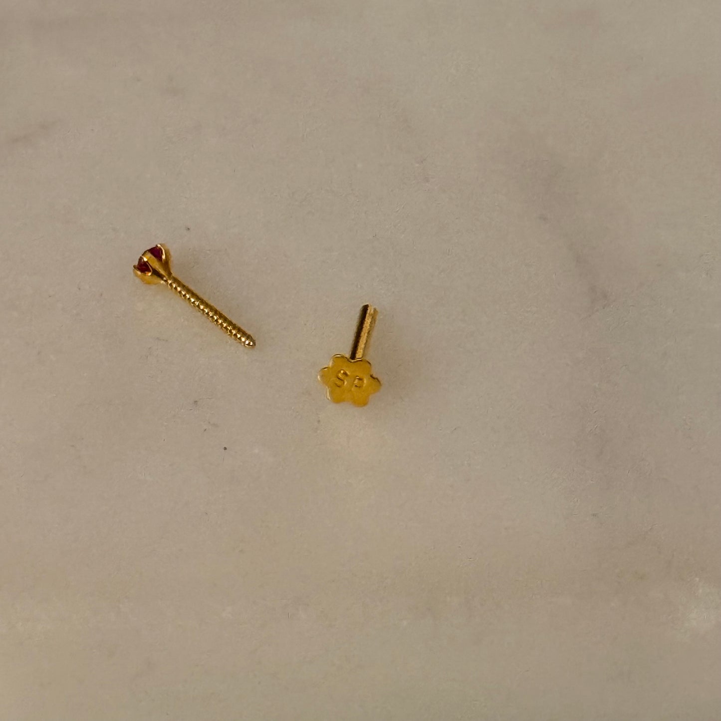 14ct tiny stud