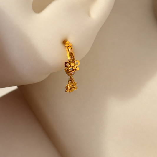 Eli - 18ct gold hoop