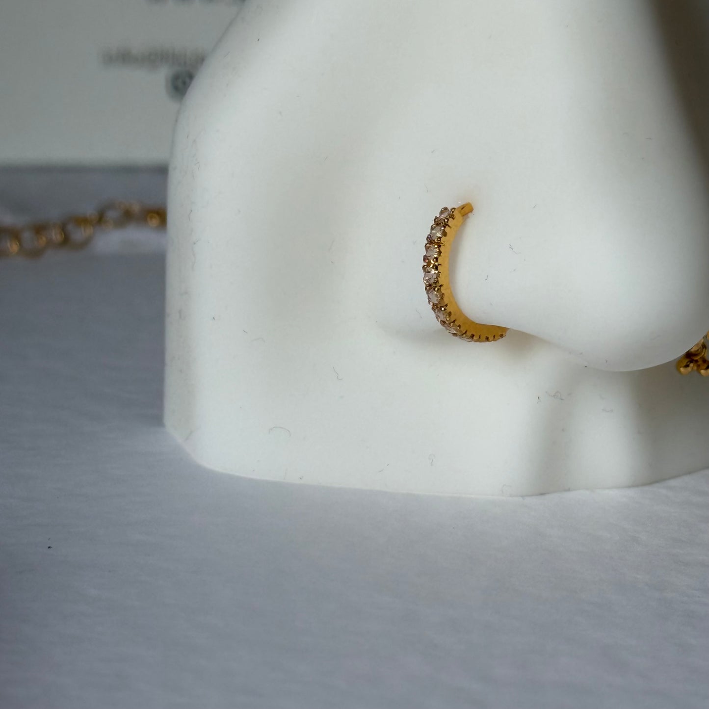 18ct gold single hoop | 8mm