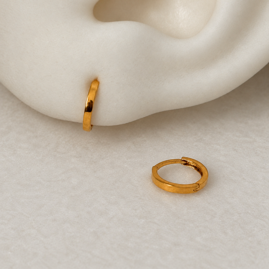 The Basic | 18ct gold hoop