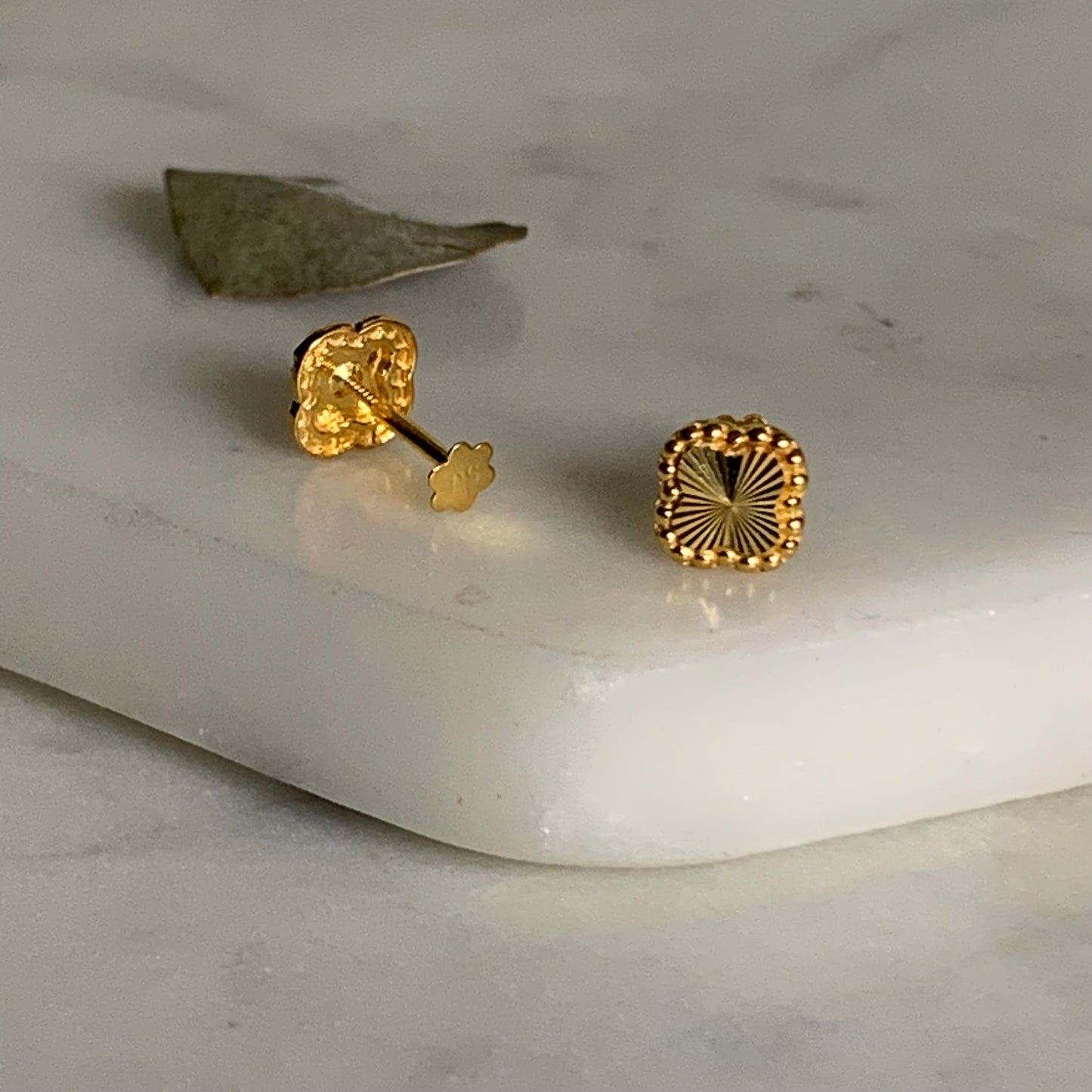 18ct Gold Clover Stud Pair | 5mm