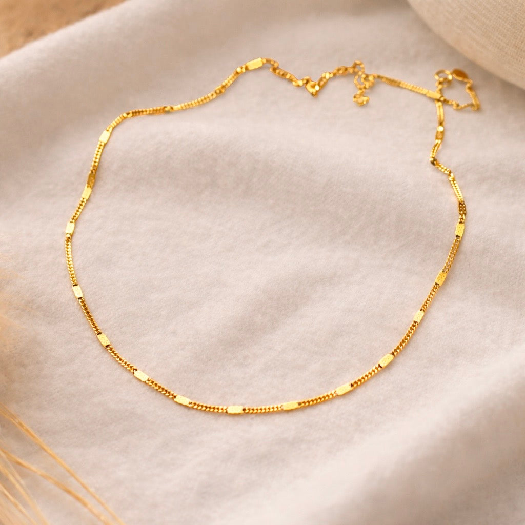 London, 22ct Gold Necklace