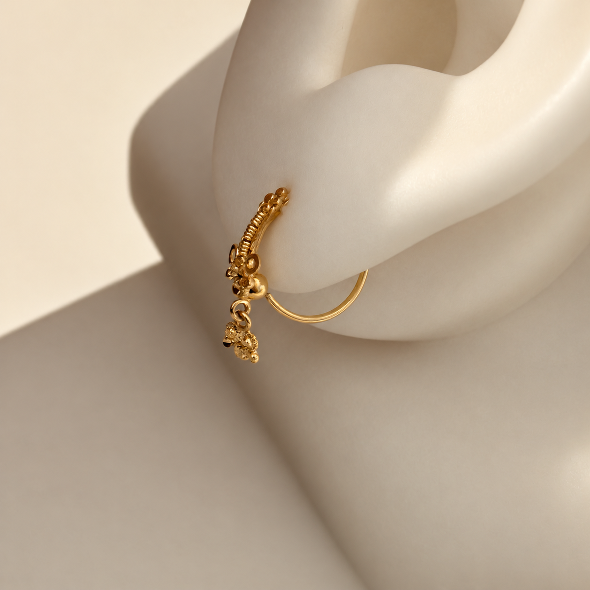 Eli - 18ct gold hoop