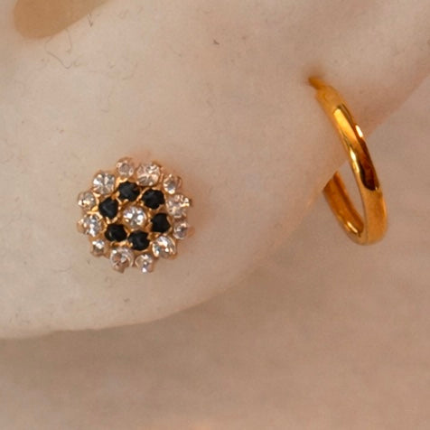 Damask, 18ct Gold stud | 7mm