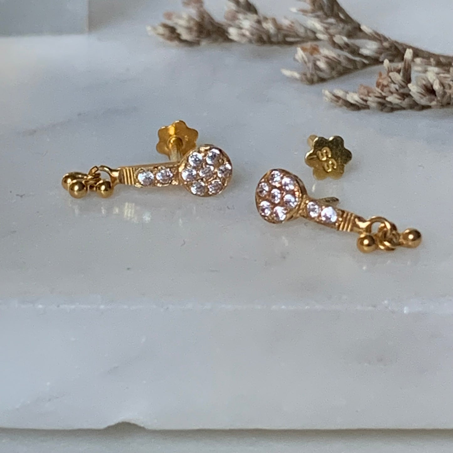 18ct Gold Dainty Dangly Stud Pair