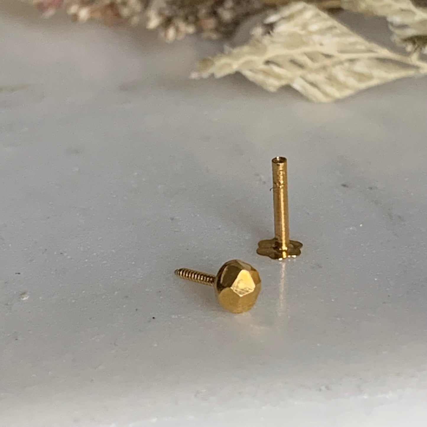 18ct Gold Stud | 3mm