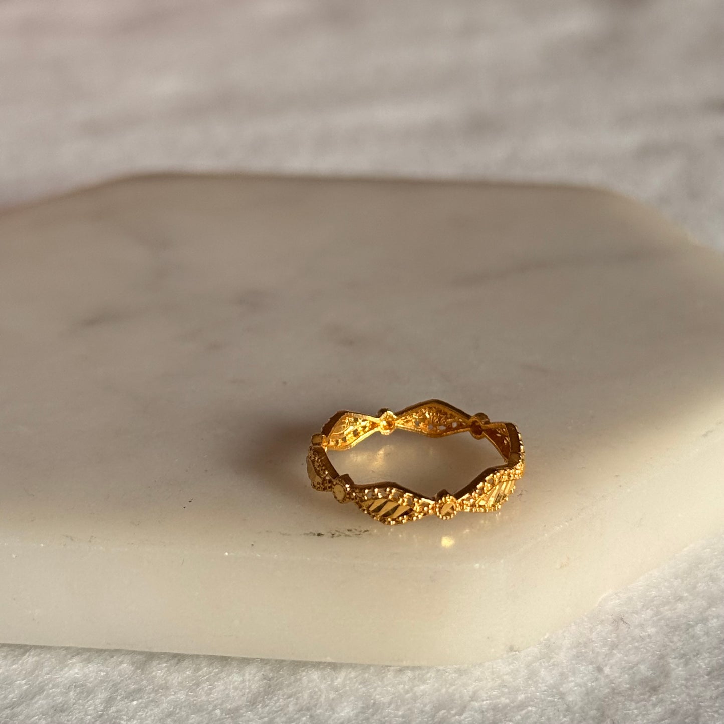 Golden Whimsical, 22ct | size i (xs)
