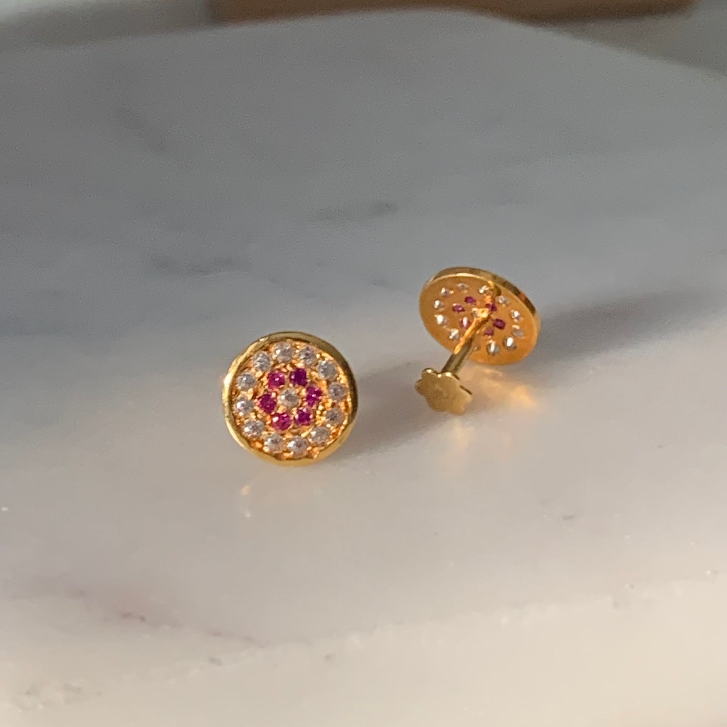 18ct Gold Stud Pair | 8mm