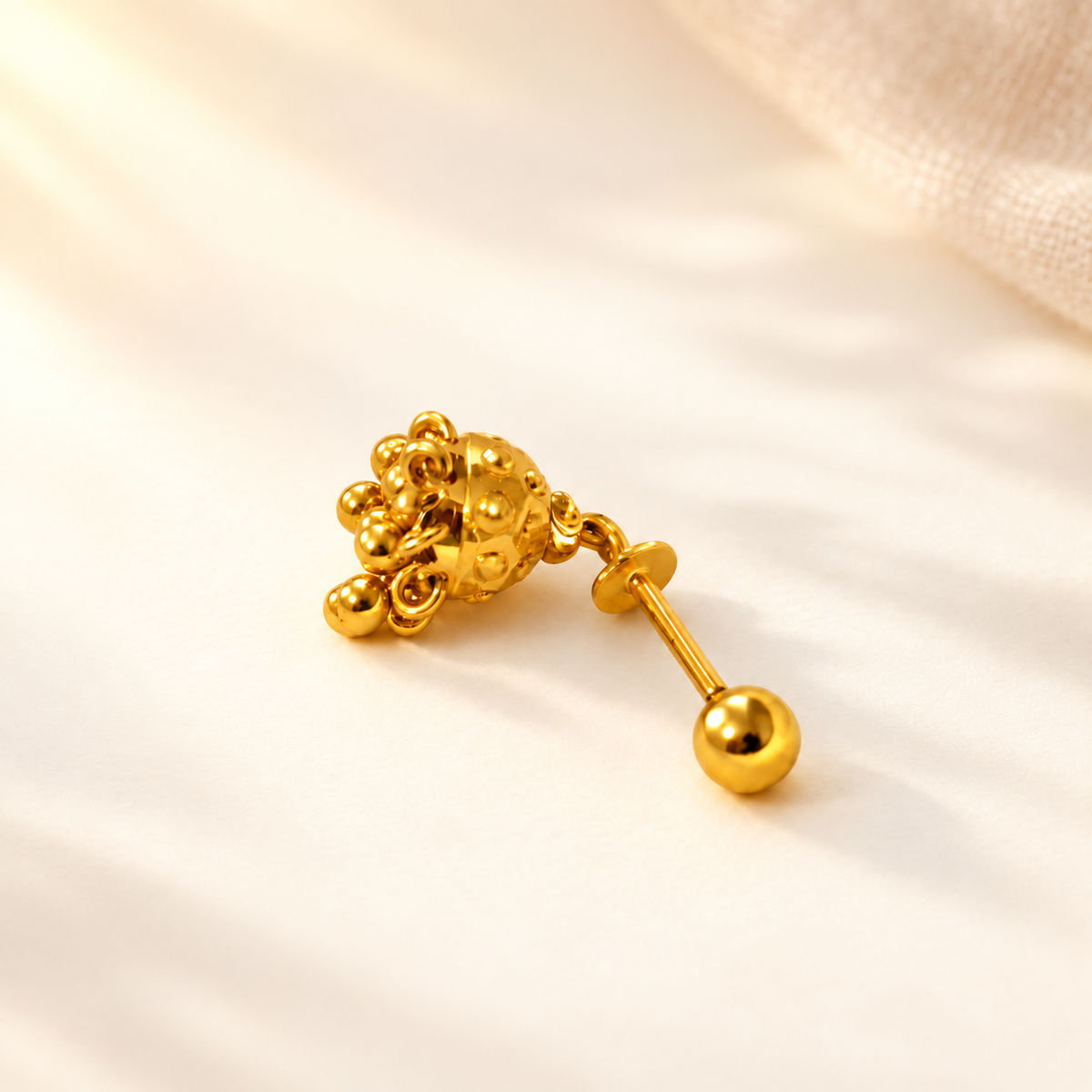 Autumnal | 18ct Gold - Jumka (Forward helix)