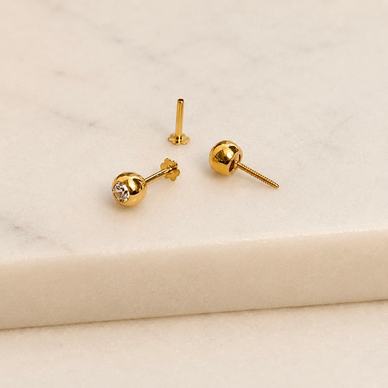 Autumnal | Halo, 18ct gold stud