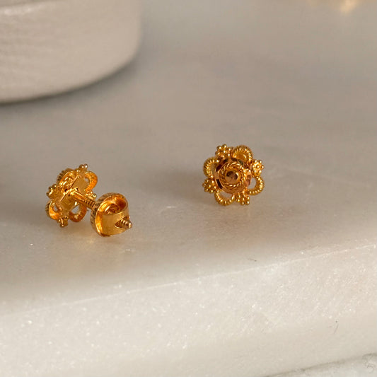 Jaipur | 22ct Gold Flower Stud Pair, 7mm