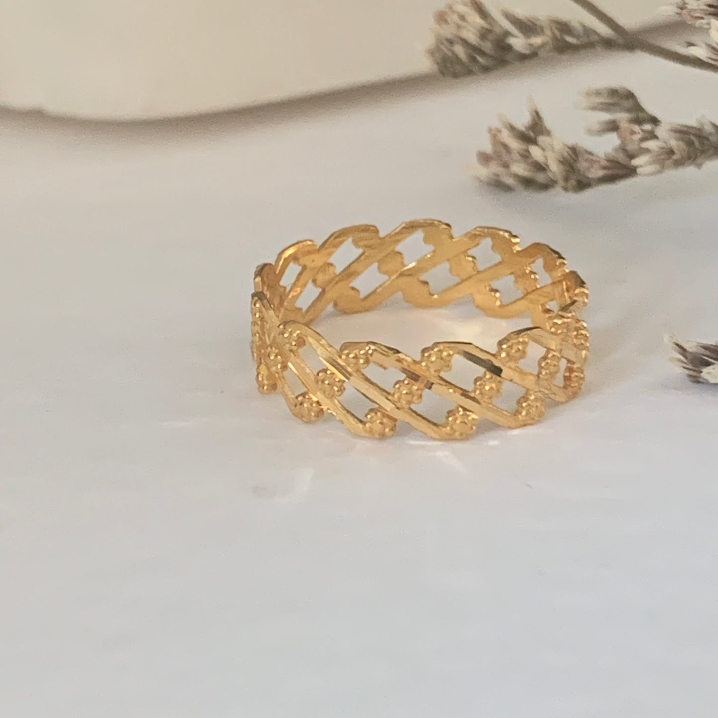 22ct Gold Band Ring | size i (xs)