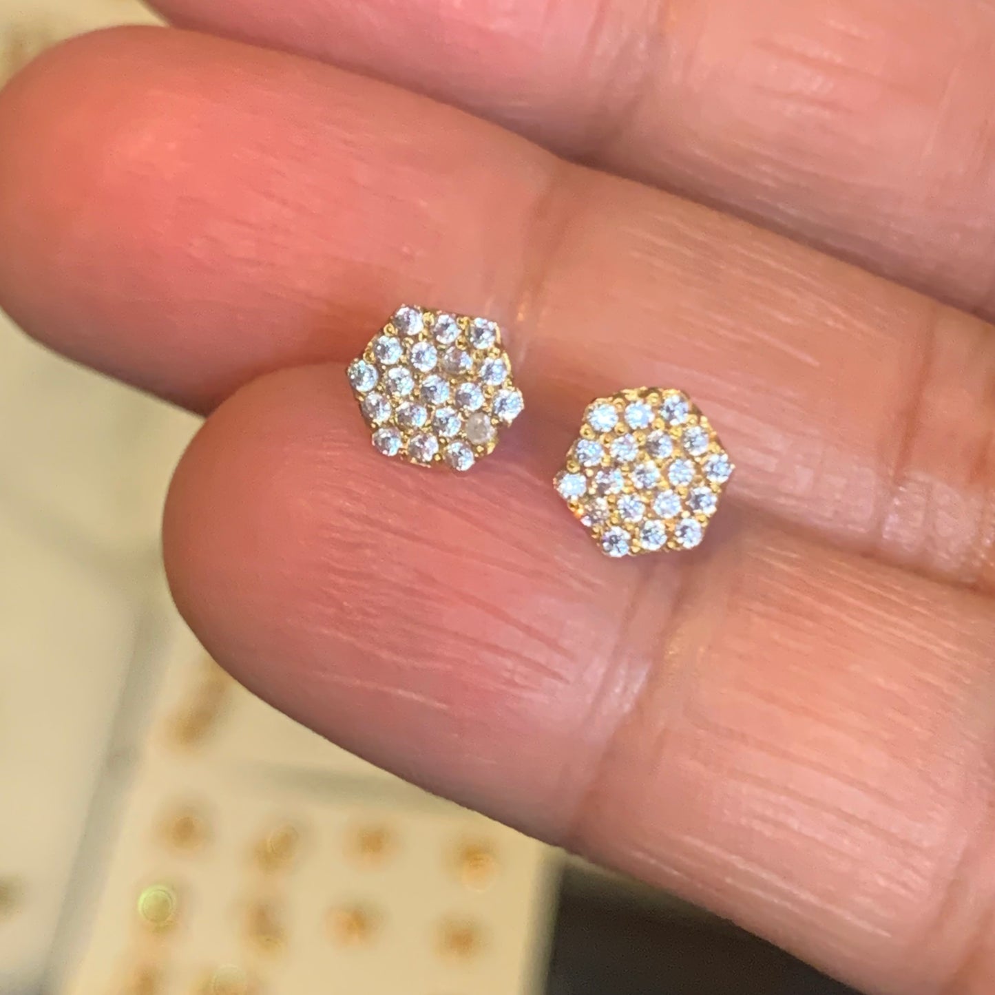 18ct Gold Stud Pair | 6mm