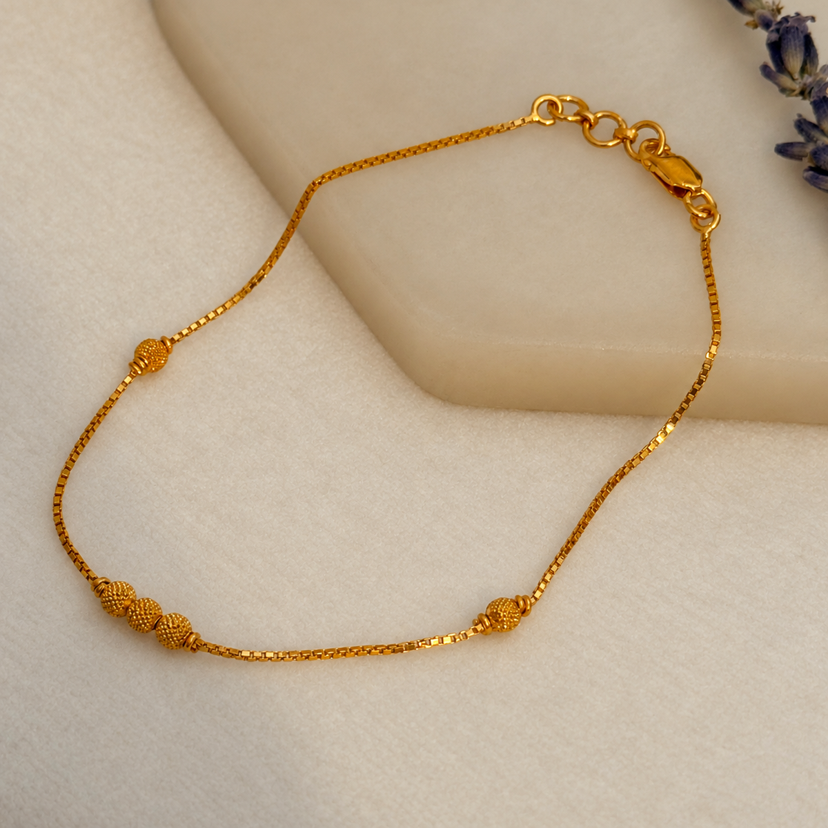 Ambia | 22ct gold minimal beaded bracelet (7.1 - 7.5 inches)