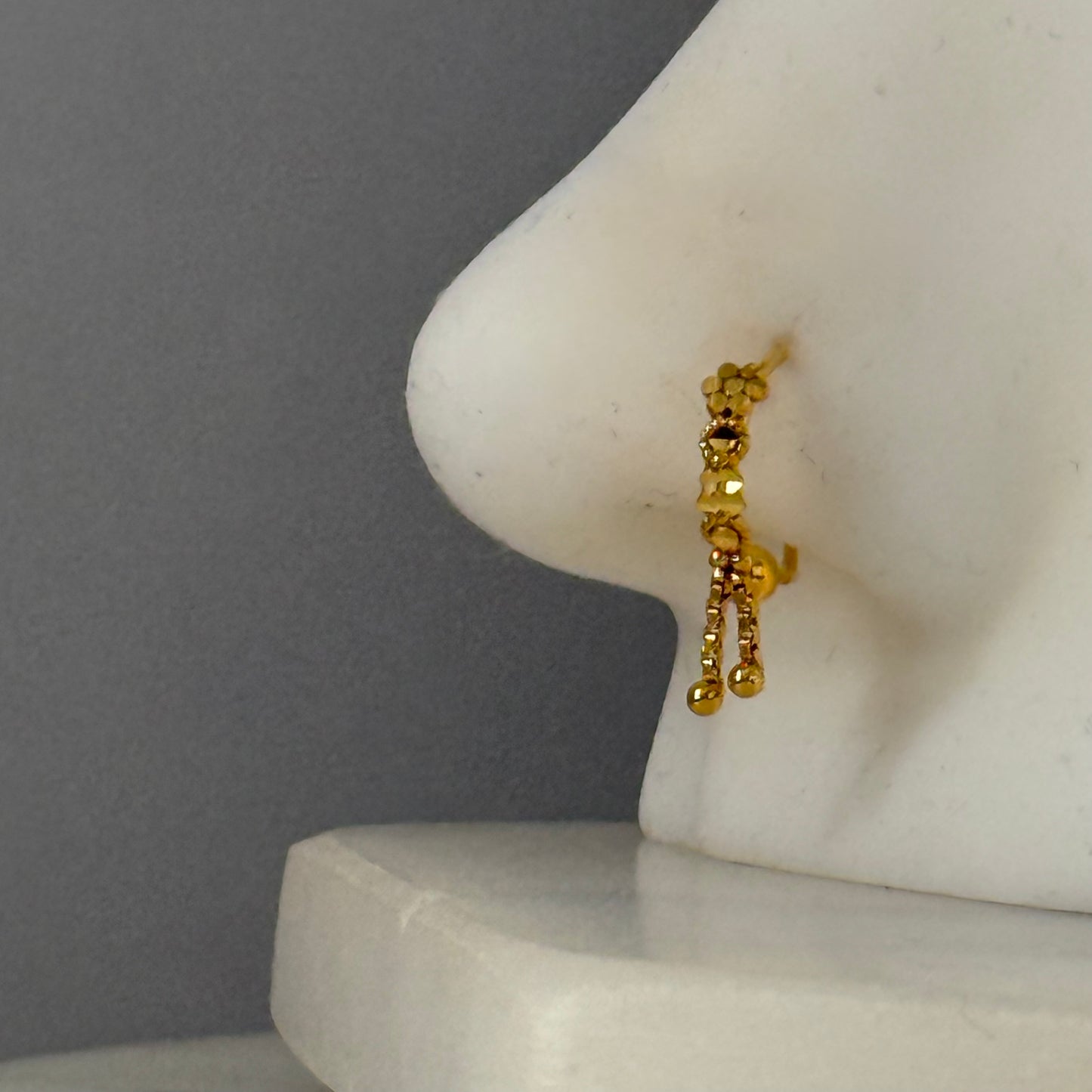 14ct intricate dangly hoop | 9mm