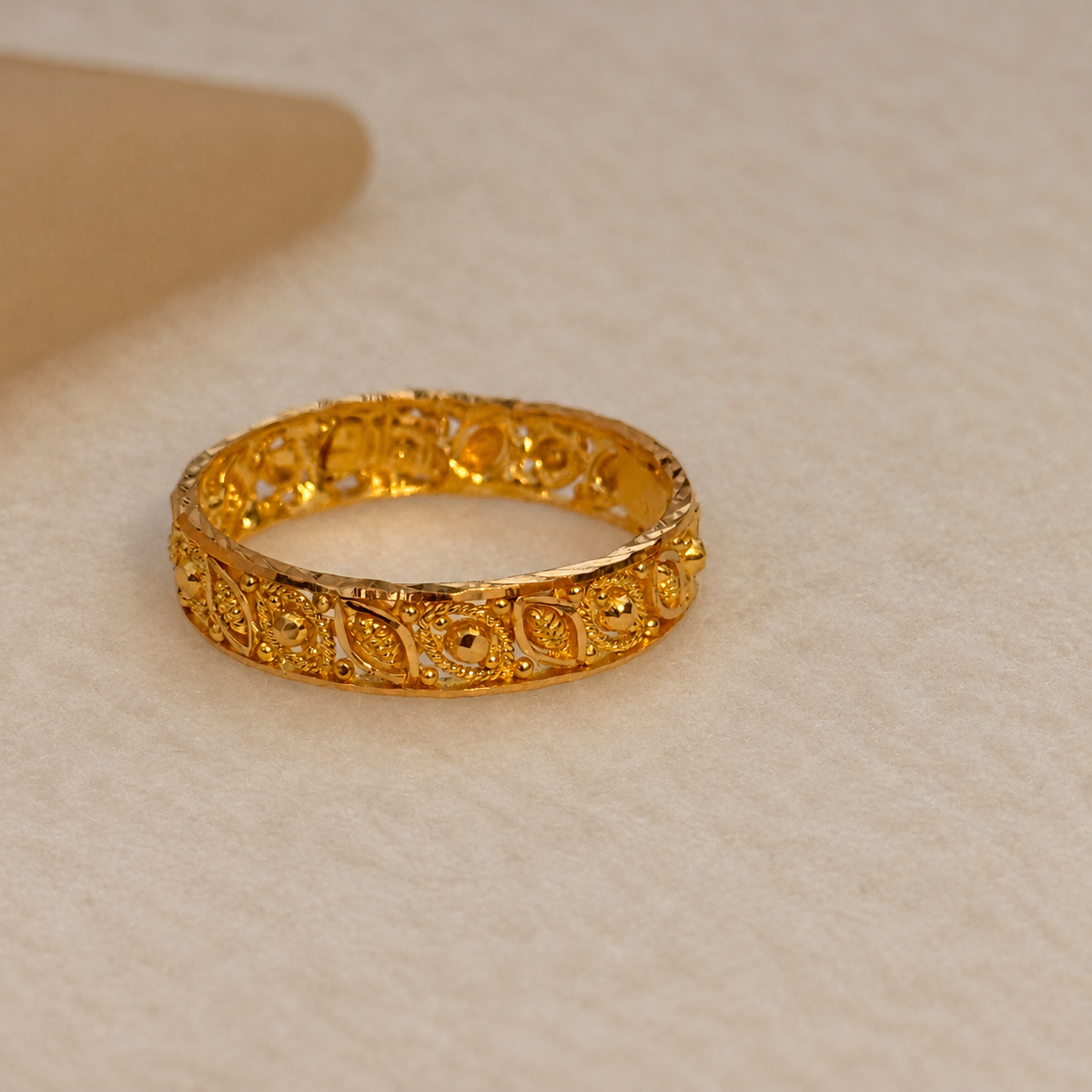 Damascus | 22ct Gold Ring (size M)