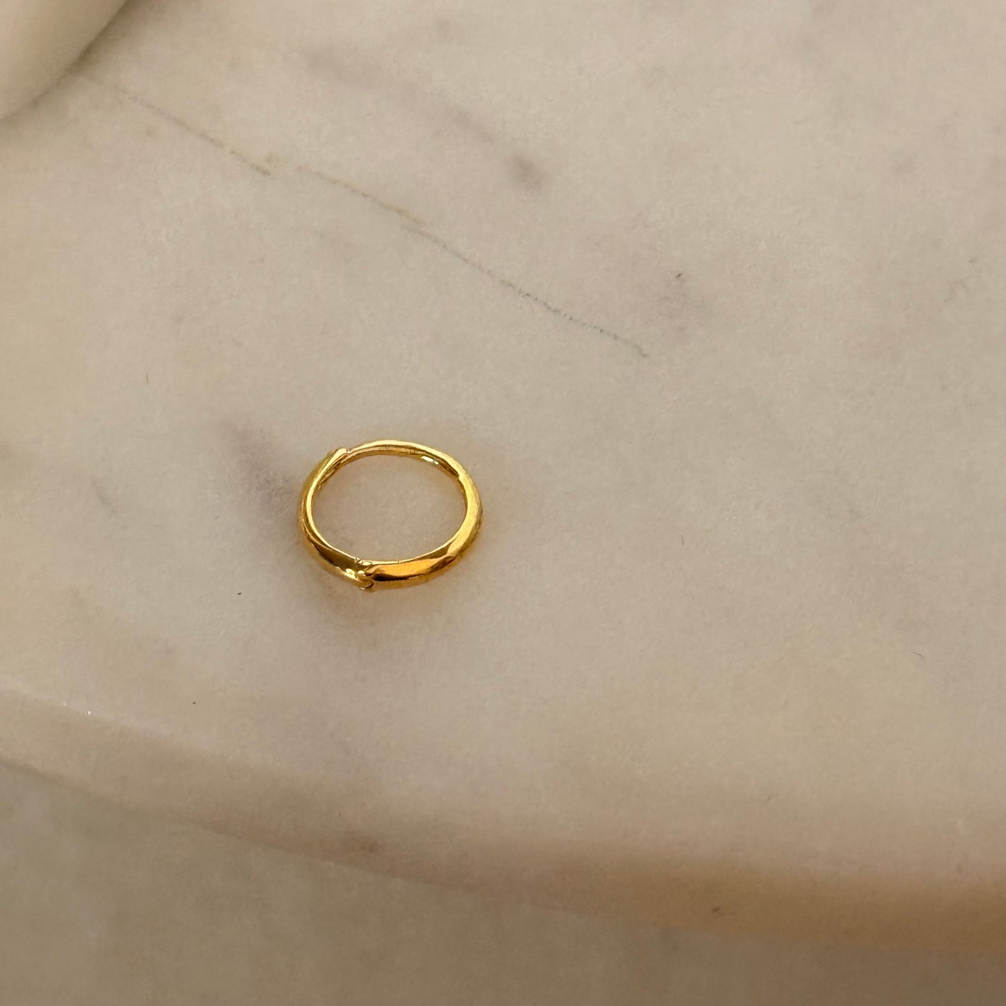 London | 18ct Gold Hoop | 7.2mm