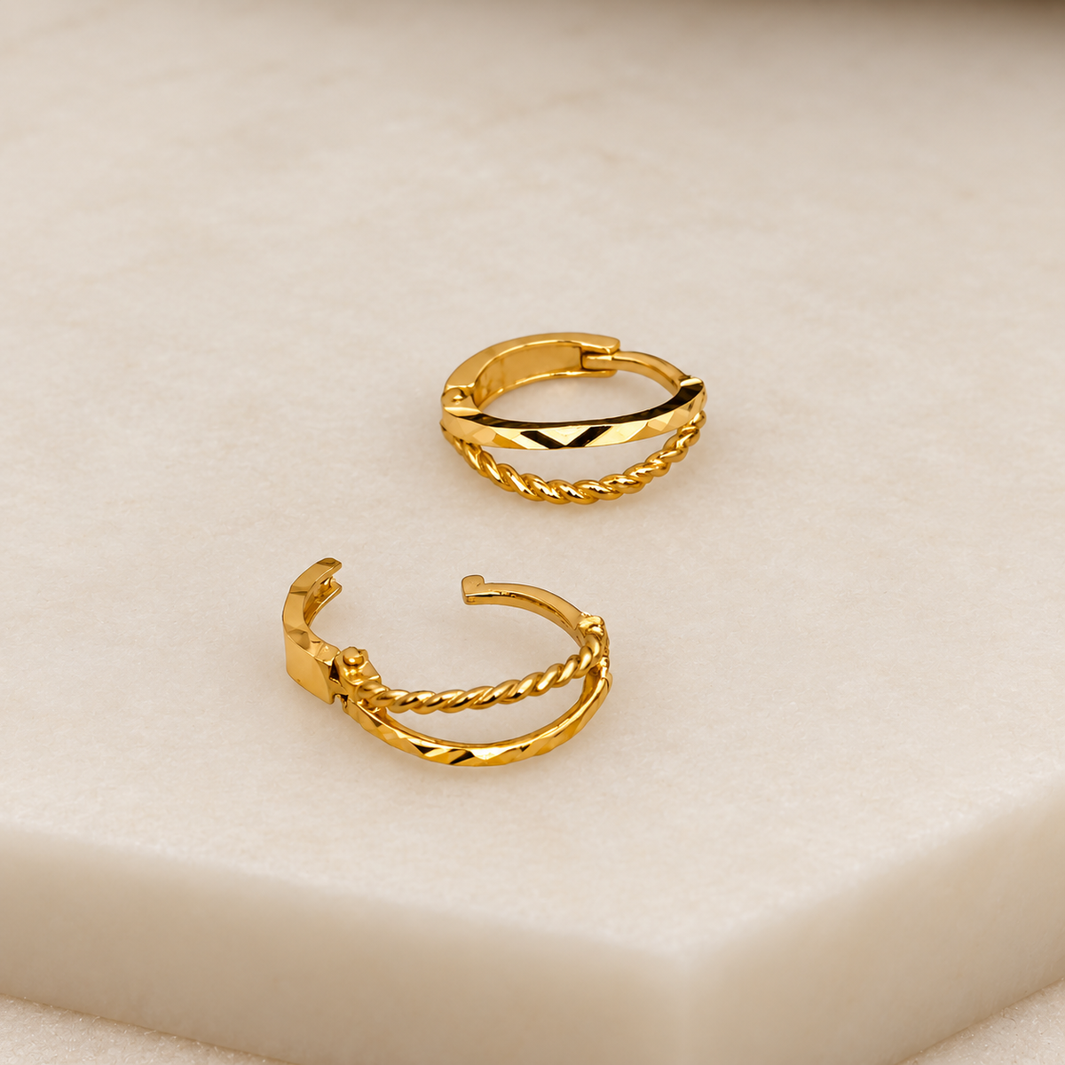 Signature | Classic 7.5mm double band, 18ct